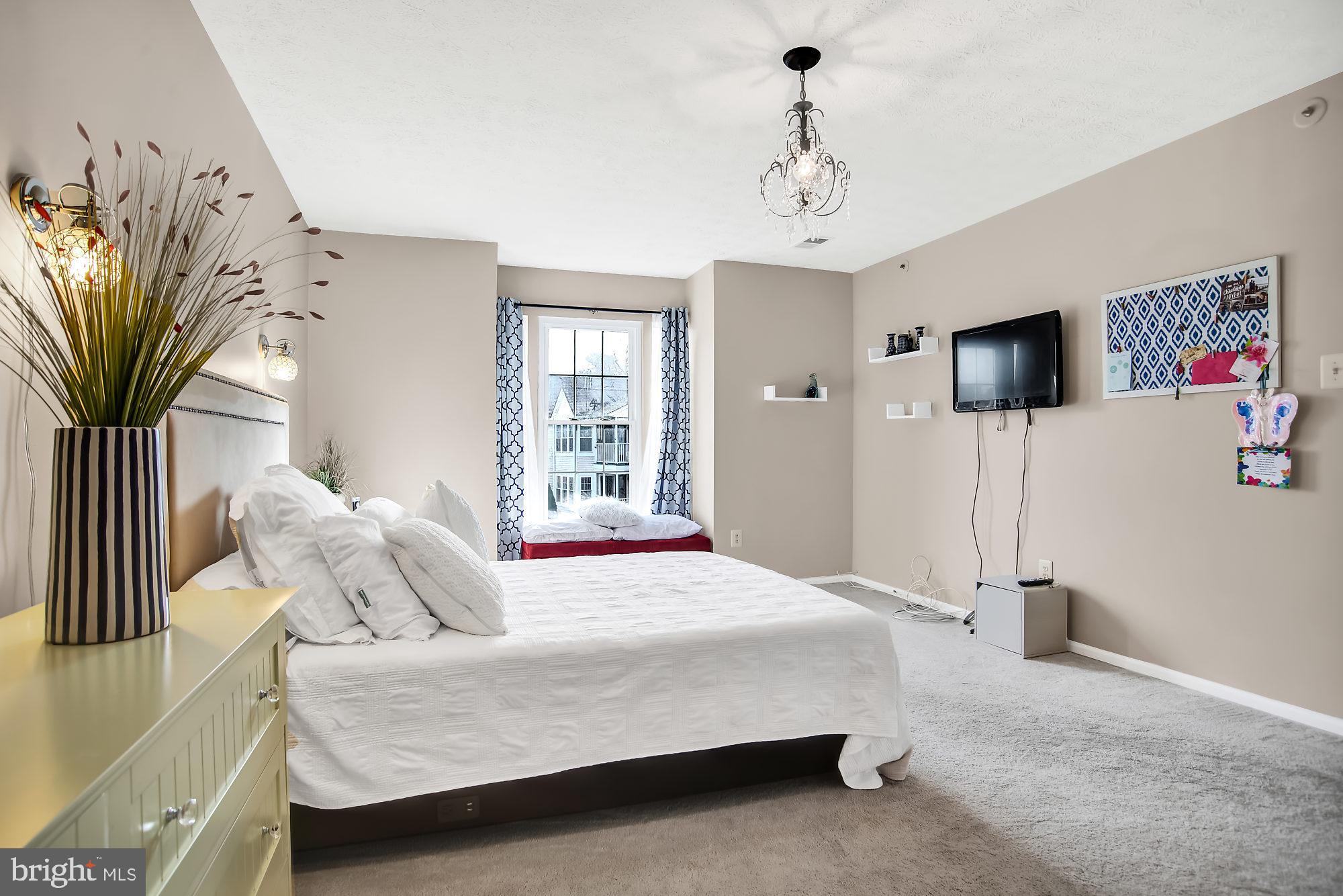 647 Deering Road, Unit 2M Pasadena, MD 21122 - Photo 14 of 25