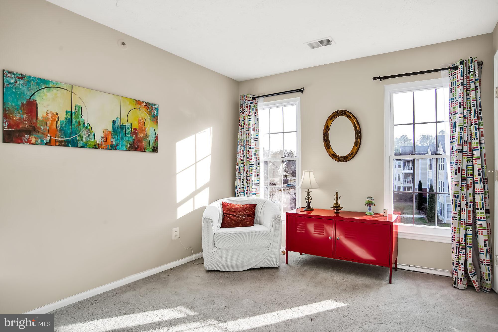 647 Deering Road, Unit 2M Pasadena, MD 21122 - Photo 16 of 25 Second bedroom