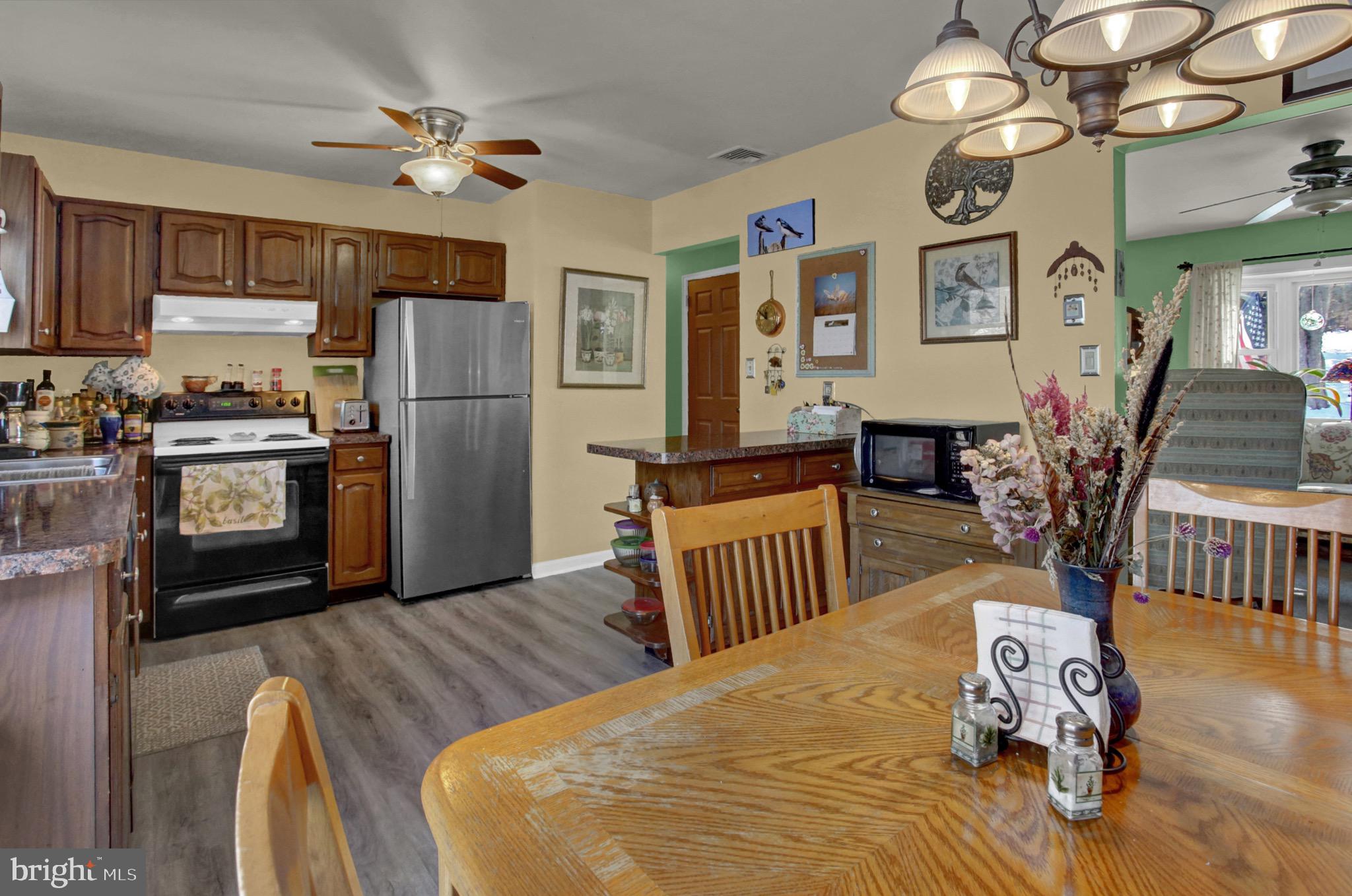 1811 Shelley Road Lancaster, PA 17602 - Photo 9 of 41 Gallery Image 9