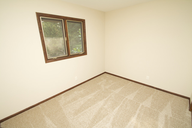 3517 North View Road Rockford, IL 61107 - Photo 12 of 13