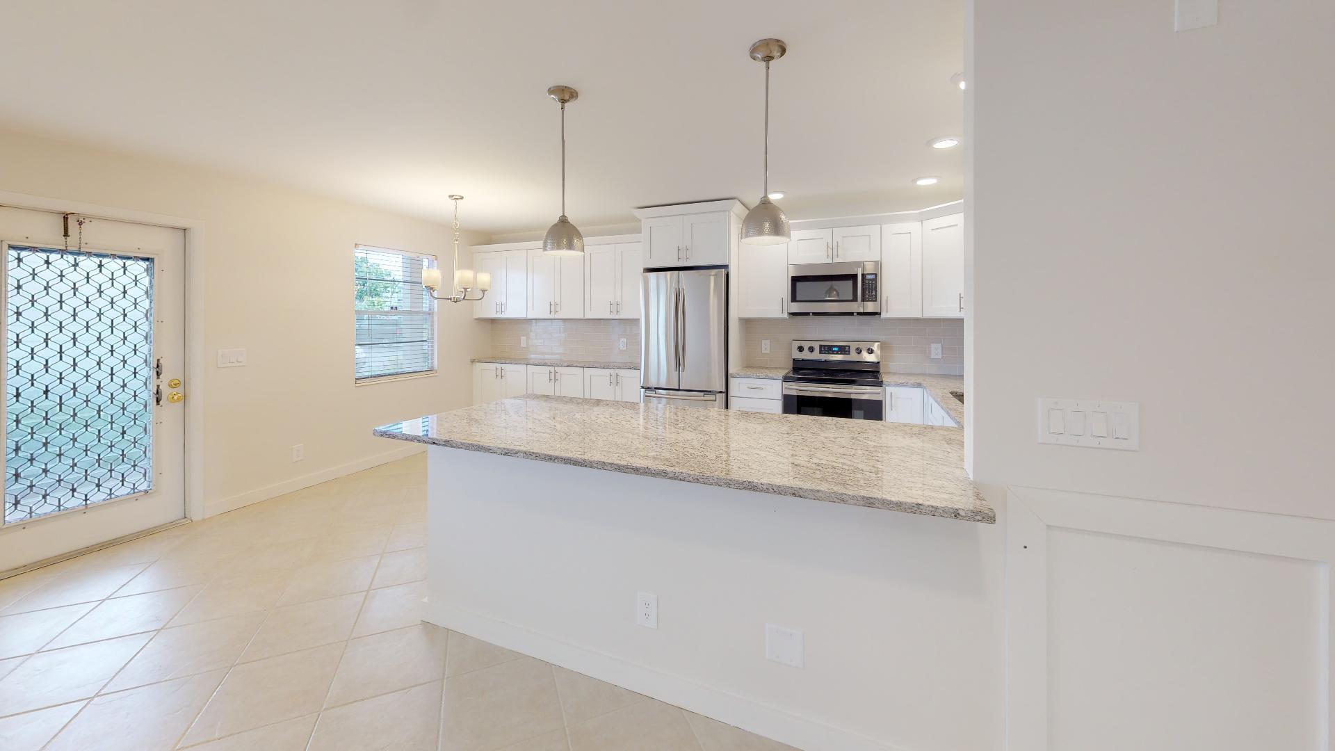 1035 Newcastle B Boca Raton, FL 33434 - Photo 14 of 32 Kitchen