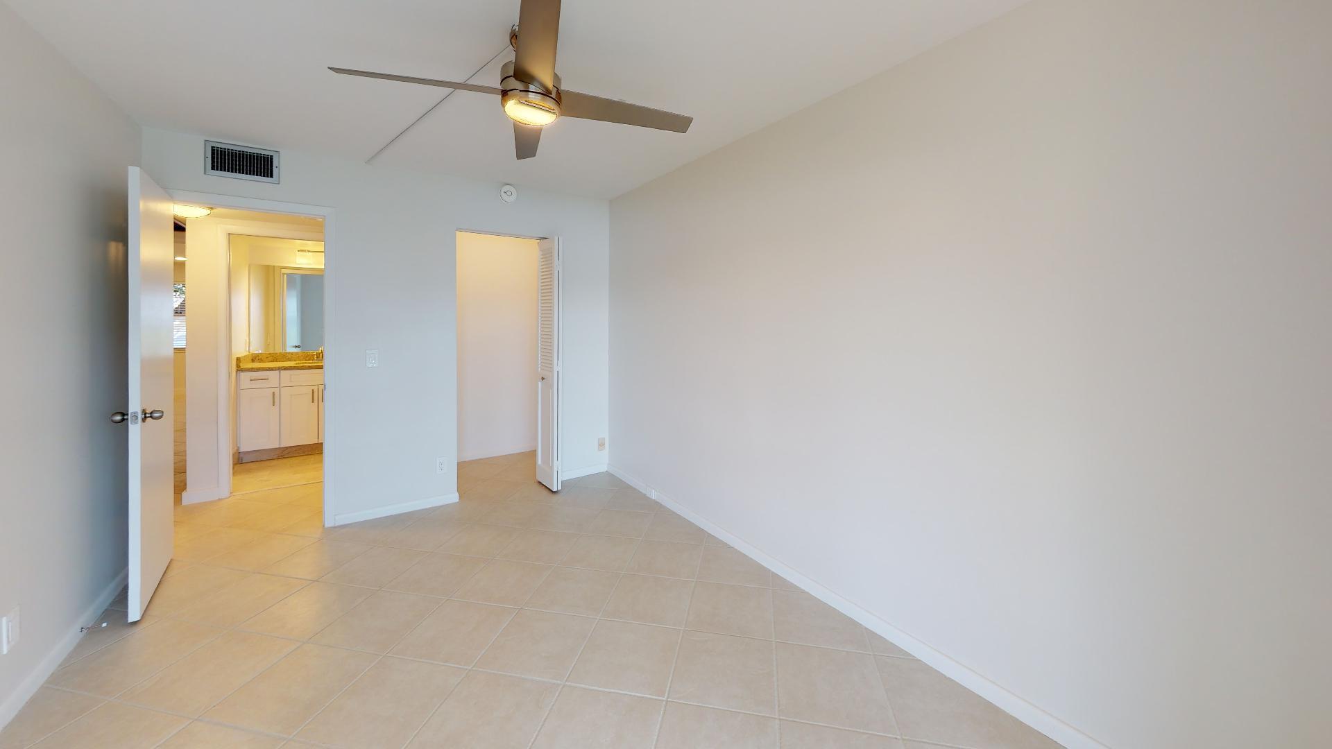 1035 Newcastle B Boca Raton, FL 33434 - Photo 27 of 32 Guest Bedroom