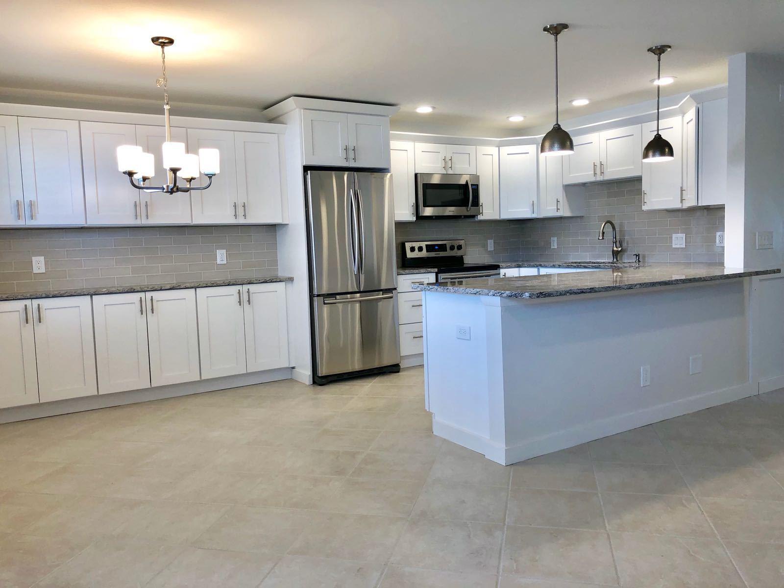 1035 Newcastle B Boca Raton, FL 33434 - Photo 5 of 32 Kitchen