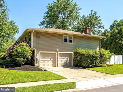 $595,000 | 425 Kennebec Road, Cherry Hill, NJ 08002