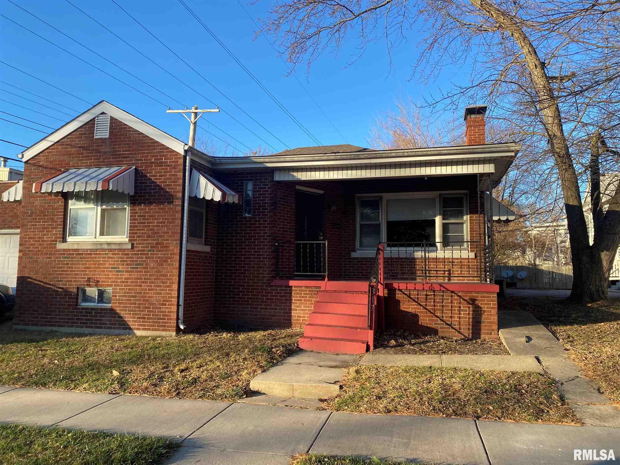 317 East Oak Street Springfield, IL 62703 - Photo 2 of 15