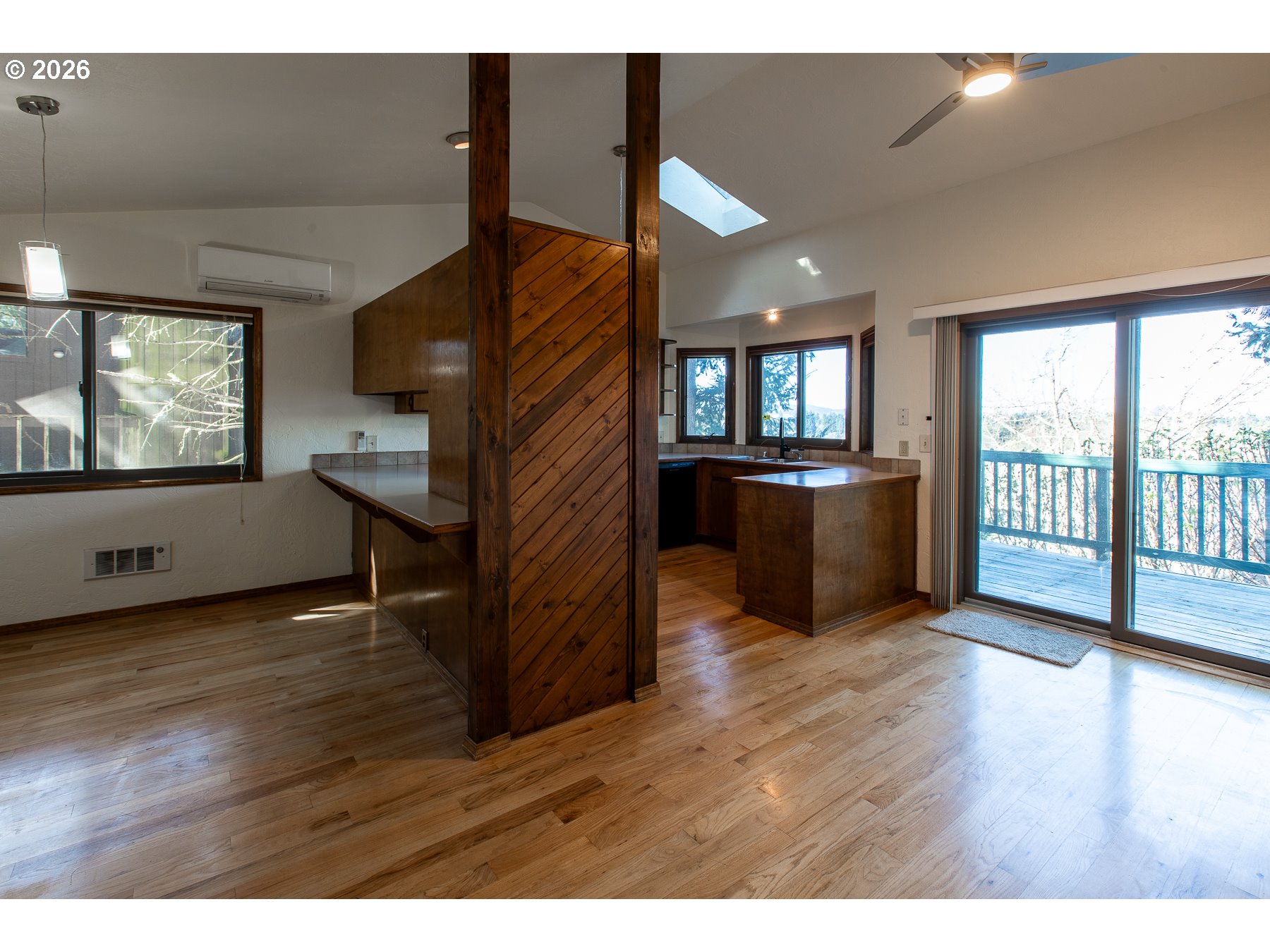 992 Sunset Drive Springfield, OR 97477 - Photo 14 of 35
