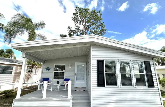$129,900 | 10802 Little Heron Circle Southeast, Estero, FL 33928