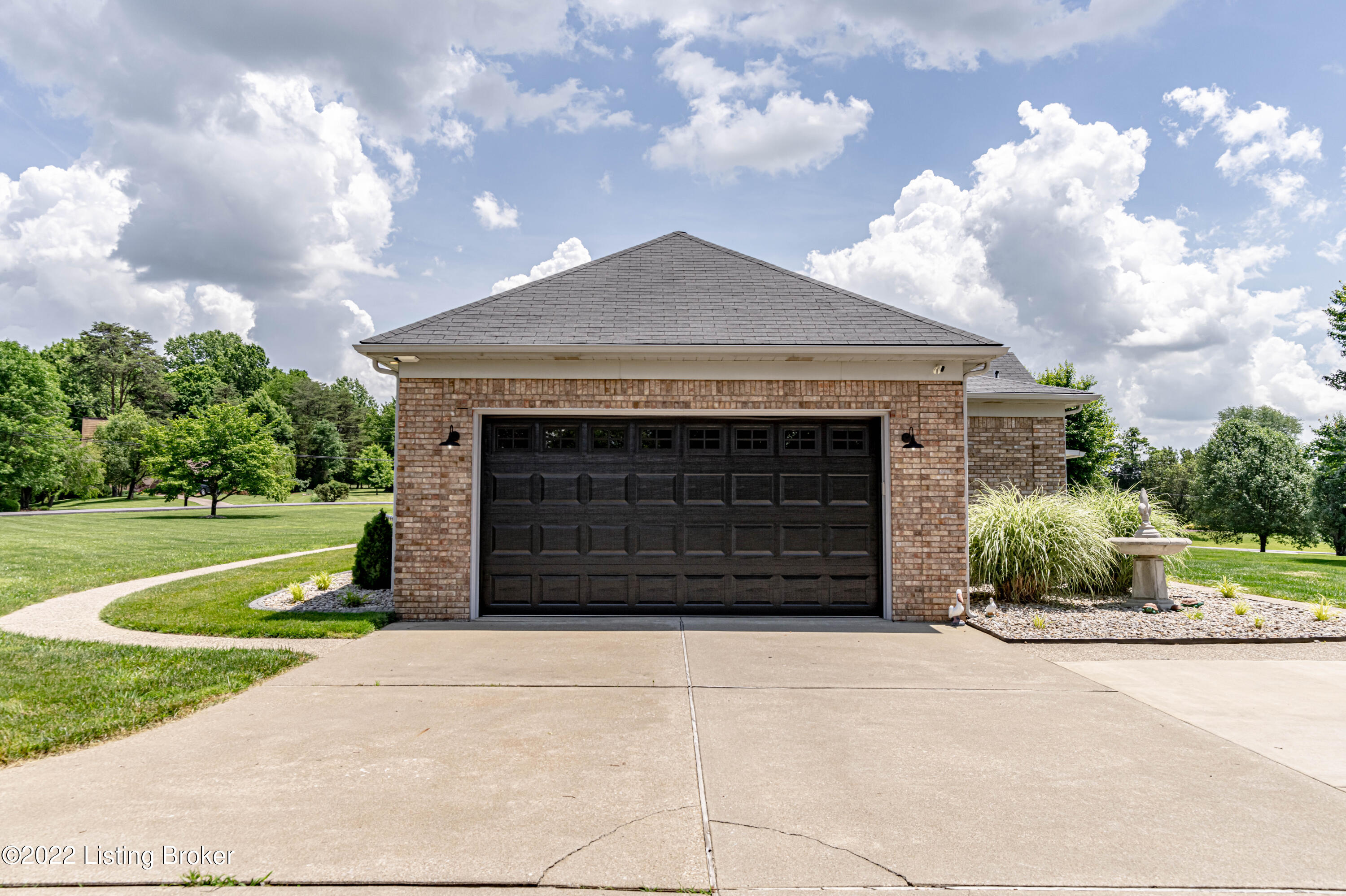 689 West Laurel River Road Shepherdsville, KY 40165 - Photo 46 of 129 DSC02252