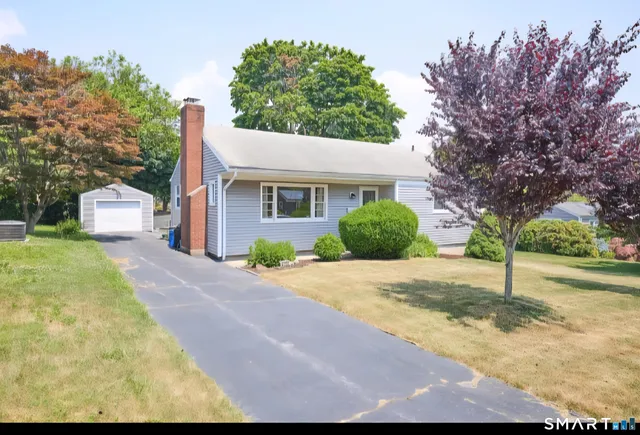 $2,850 | 200 Lobdell Drive, Stratford, CT 06614