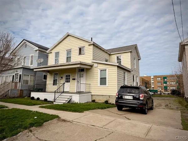 $259,900 | 179 West 3rd Street, Oswego, NY 13126
