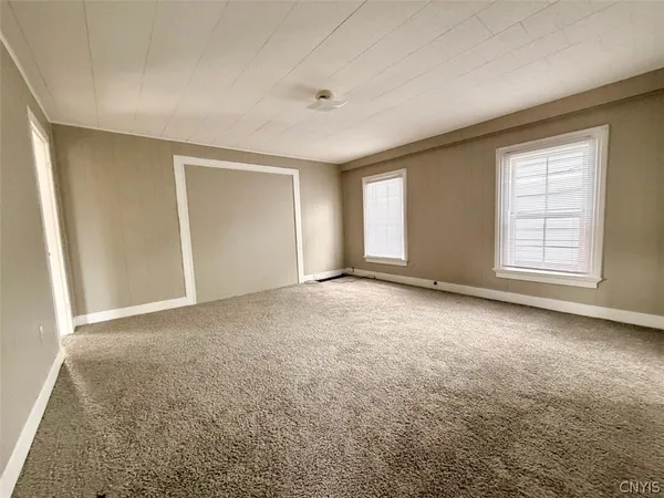 $259,900 | 179 West 3rd Street, Oswego, NY 13126