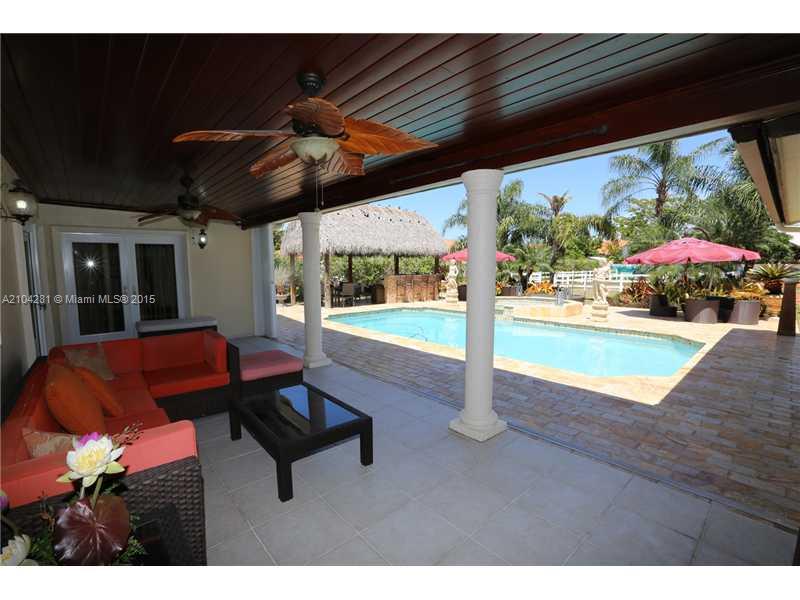3845 Southwest 128th Avenue Miami, FL 33175 - Photo 23 of 35 a outdoor view with a sitting space