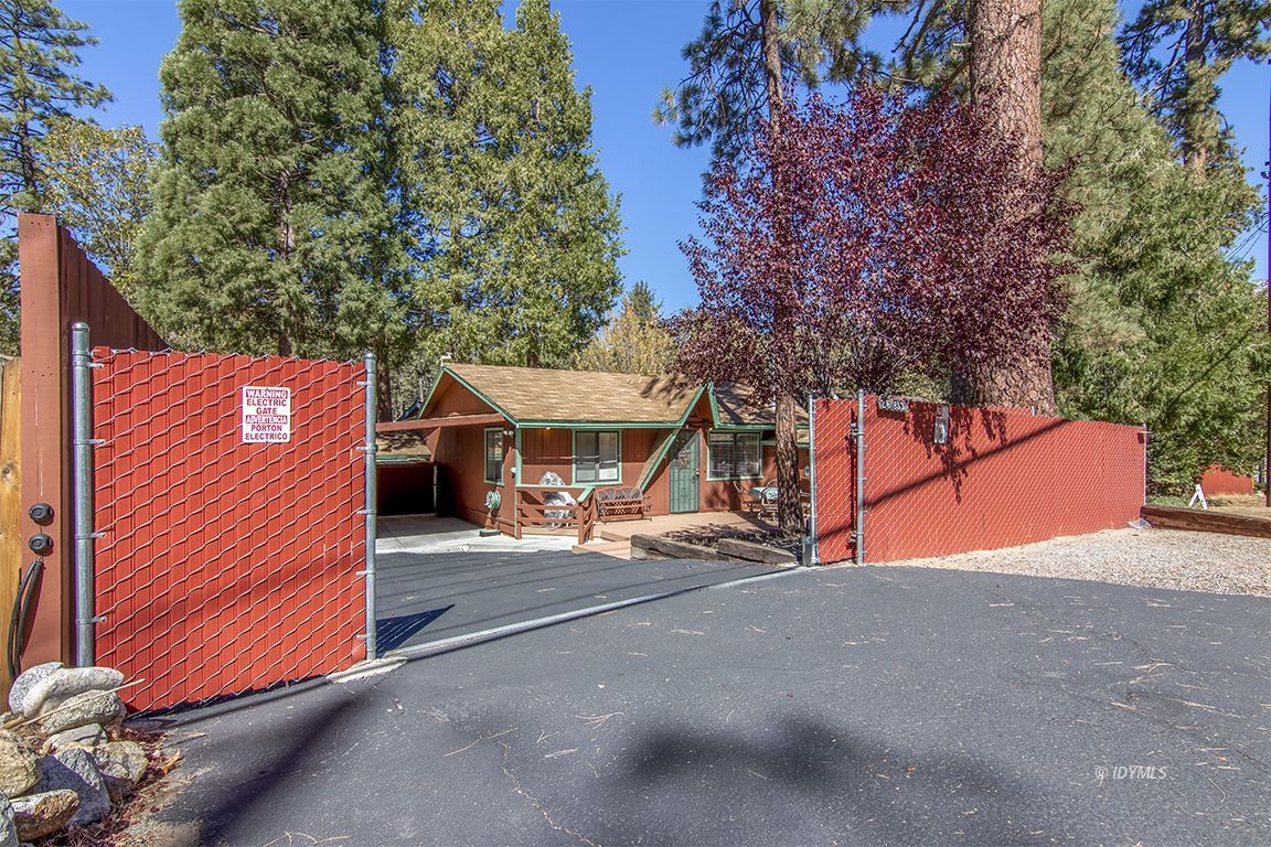 26833 Idyllwild Road Idyllwild, CA 92549 - Photo 3 of 38