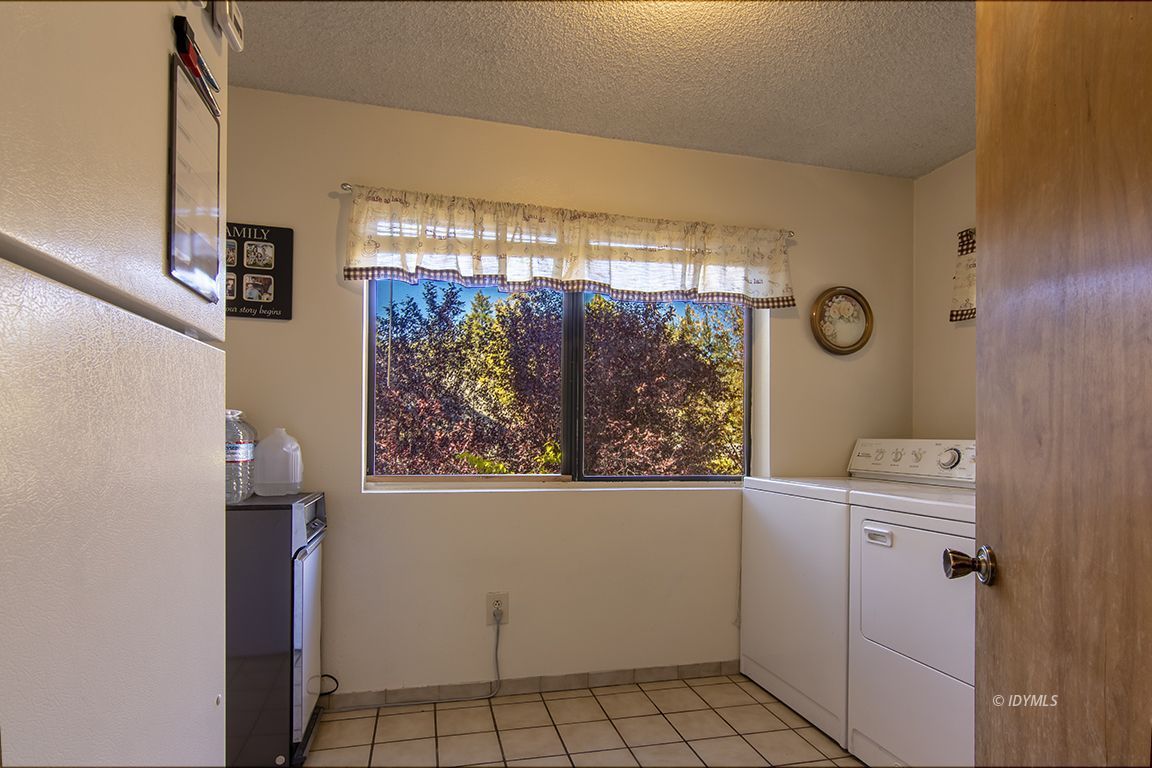 26833 Idyllwild Road Idyllwild, CA 92549 - Photo 24 of 38