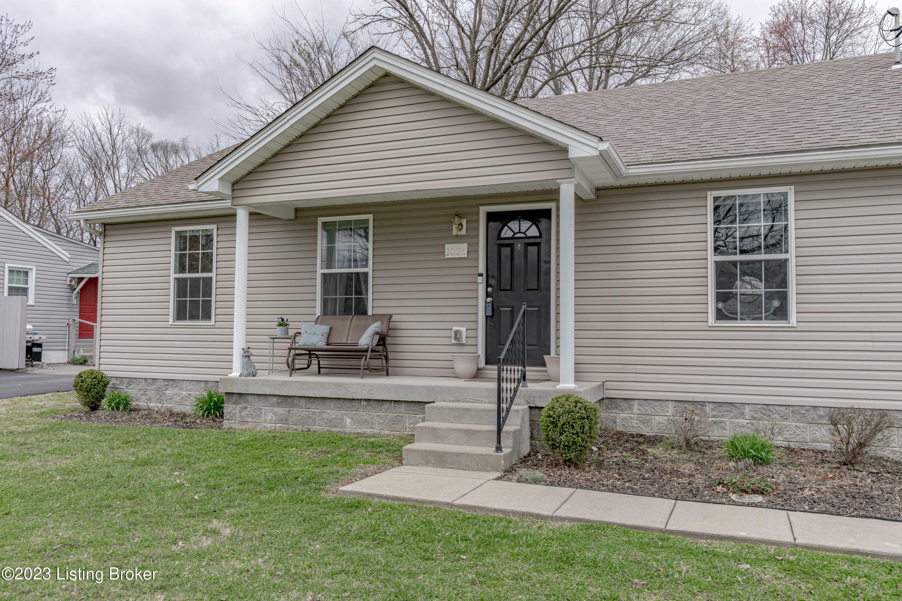 1025 Reeves Road Louisville, KY 40219 - Photo 30 of 41 DSC07594