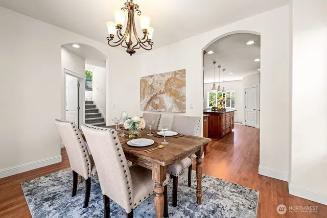 $1,450,000 | 810 5th Avenue Northwest, Issaquah, WA 98027