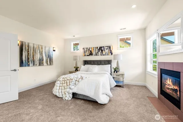 $1,450,000 | 810 5th Avenue Northwest, Issaquah, WA 98027