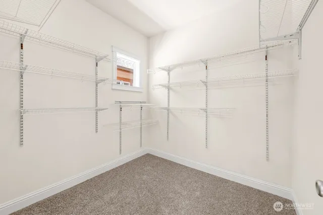 $1,450,000 | 810 5th Avenue Northwest, Issaquah, WA 98027