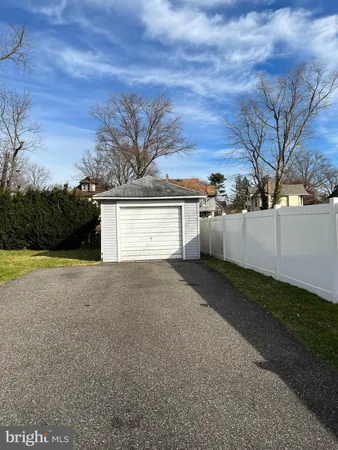 $2,000 | 29 B 10th Avenue, Haddon Heights, NJ 08035