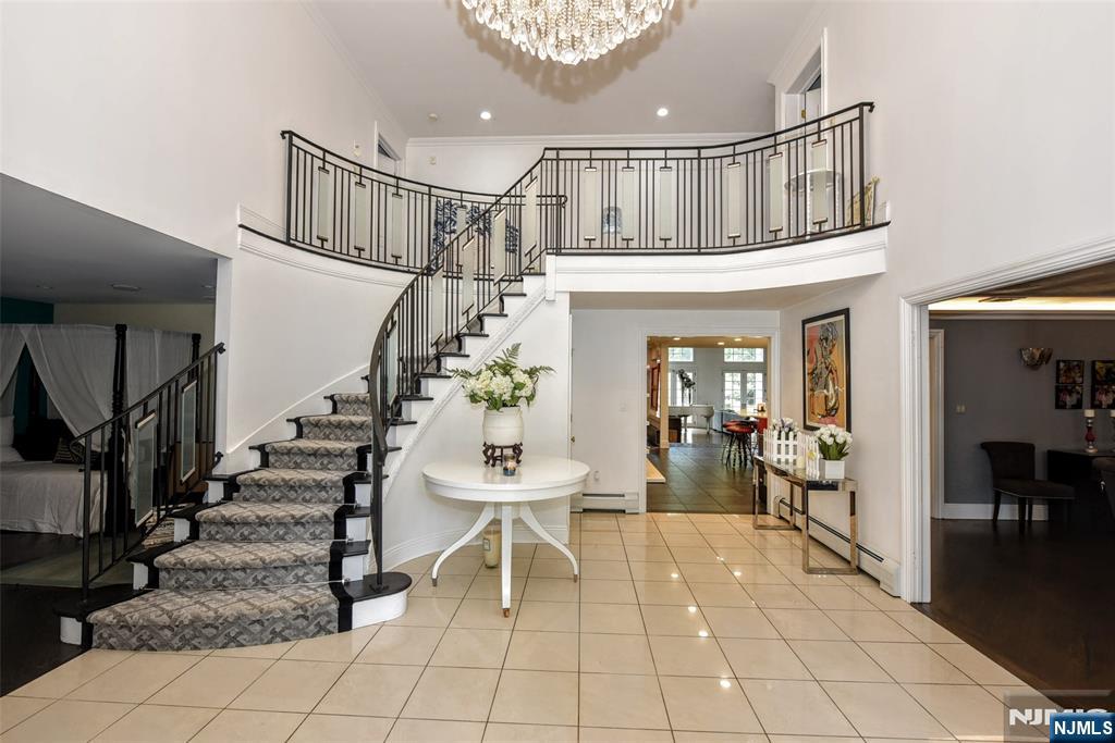 24 Wildwood Road Saddle River, NJ 07458 - Photo 5 of 27