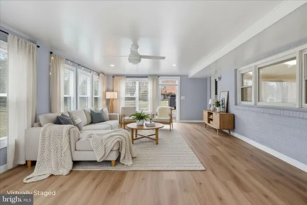 $1,349,000 | 10009 Fairoaks Road, Vienna, VA 22181