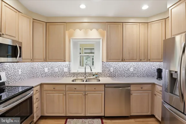 $1,349,000 | 10009 Fairoaks Road, Vienna, VA 22181