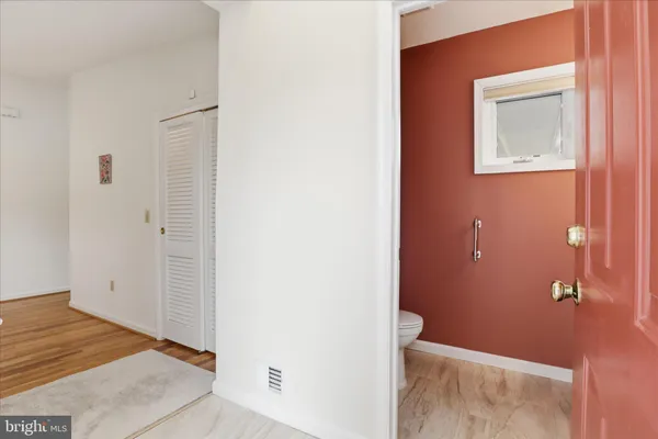 $1,349,000 | 10009 Fairoaks Road, Vienna, VA 22181