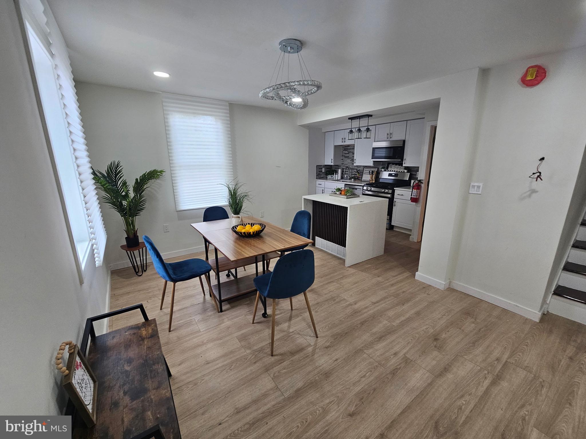 1404 Roanoke Road Camden, NJ 08104 - Photo 4 of 28