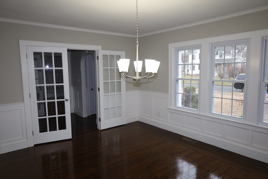 11 Harwich Road Longmeadow, MA 01106 - Photo 12 of 42 Gallery Image 12