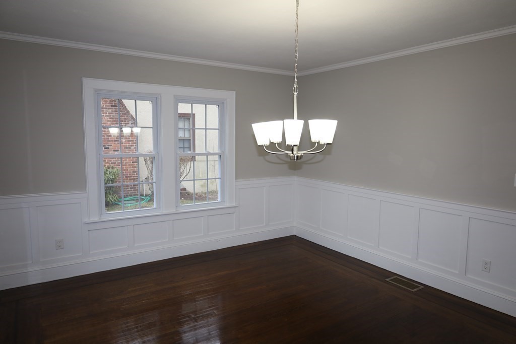 11 Harwich Road Longmeadow, MA 01106 - Photo 14 of 42 Gallery Image 14