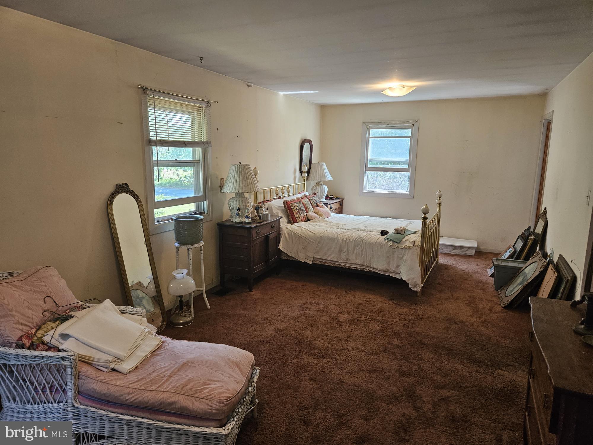 7122 Neuman Street Springfield, VA 22150 - Photo 21 of 35 Primary bedroom