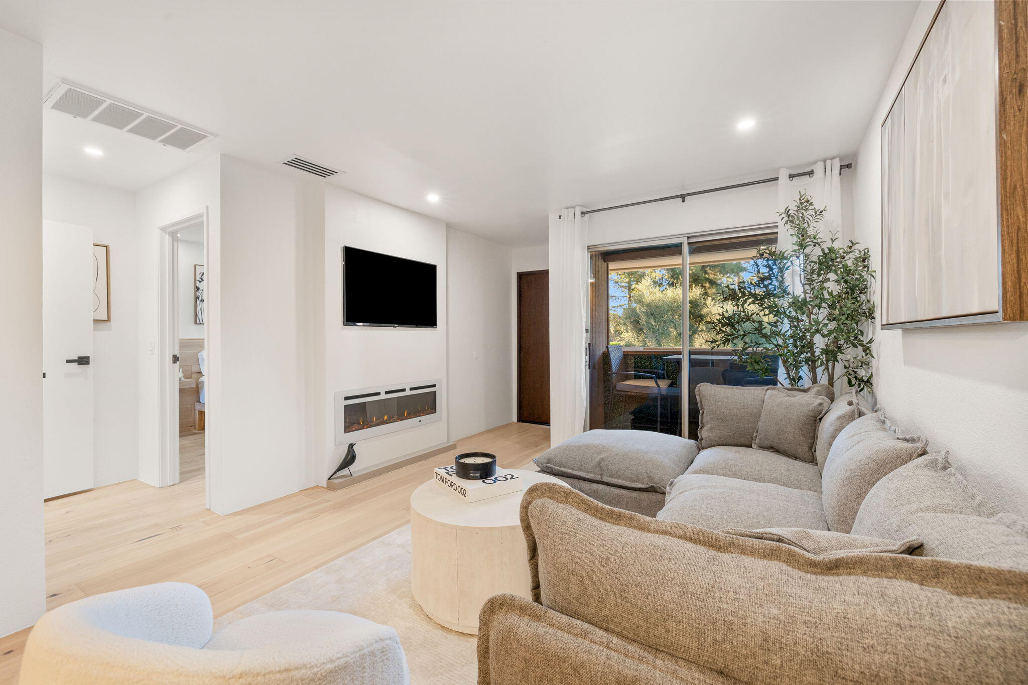 16-web-or-mls-8M4A3478