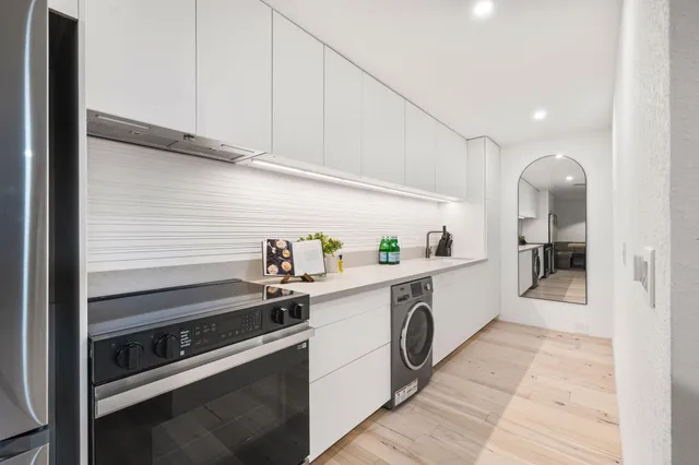 $239,000 | 2857 North Los Felices Road, Unit 203, Palm Springs, CA 92262