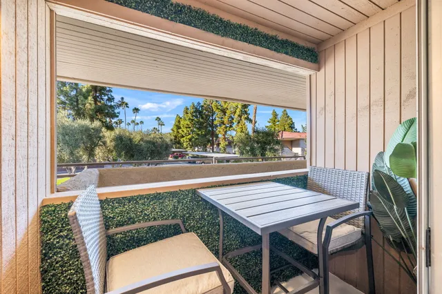 $239,000 | 2857 North Los Felices Road, Unit 203, Palm Springs, CA 92262