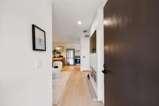 $239,000 | 2857 North Los Felices Road, Unit 203, Palm Springs, CA 92262