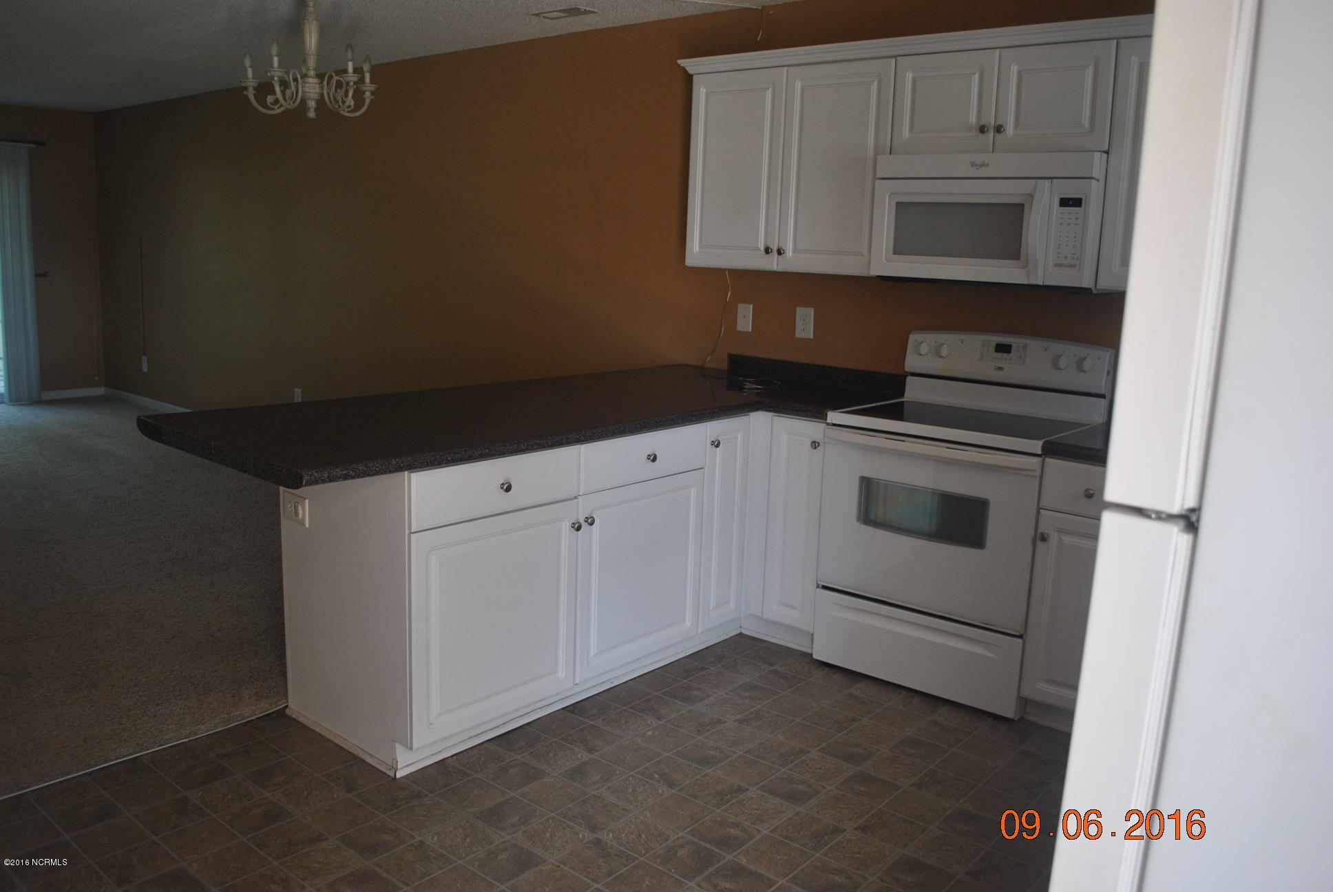 601 Peletier Loop Road, Unit M77 Swansboro, NC 28584 - Photo 2 of 17 DSC_0090