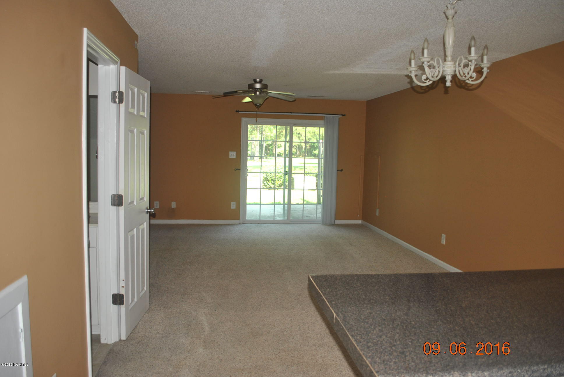 601 Peletier Loop Road, Unit M77 Swansboro, NC 28584 - Photo 5 of 17 DSC_0091