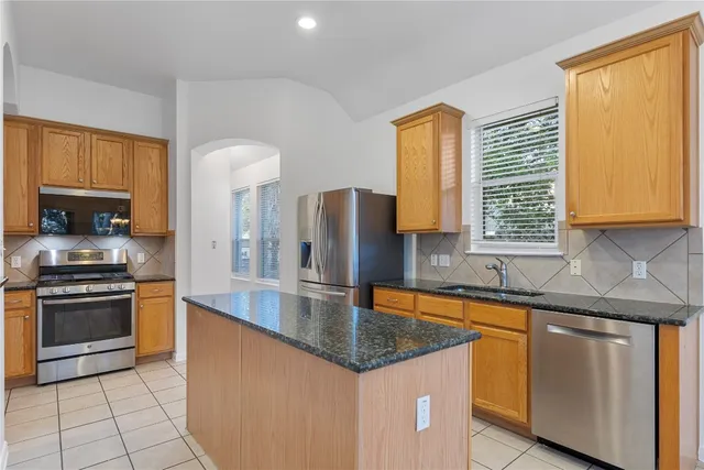 $3,100 | 5124 Scottish Thistle Drive, Austin, TX 78739