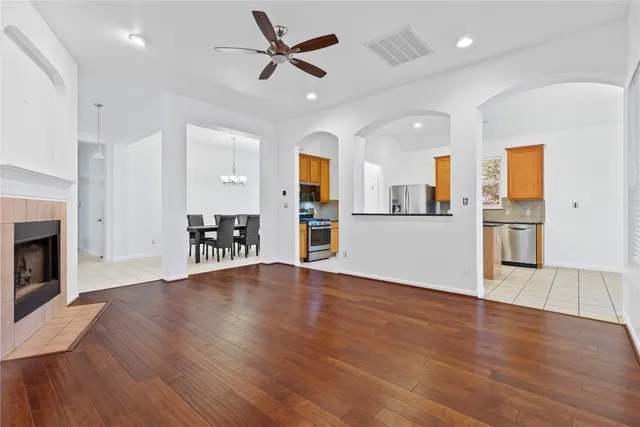 $3,100 | 5124 Scottish Thistle Drive, Austin, TX 78739