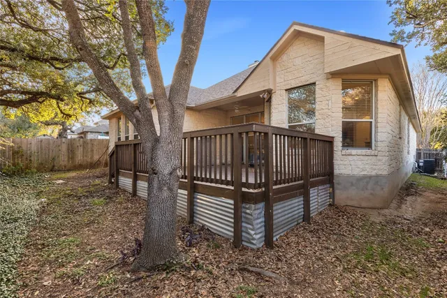 $3,100 | 5124 Scottish Thistle Drive, Austin, TX 78739