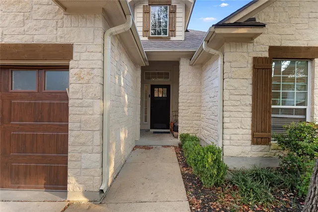 $3,100 | 5124 Scottish Thistle Drive, Austin, TX 78739