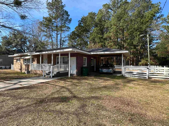 $170,000 | 412 County Rd S-22-129, Andrews, SC 29510