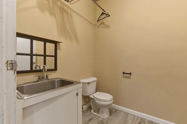 $170,000 | 412 County Rd S-22-129, Andrews, SC 29510