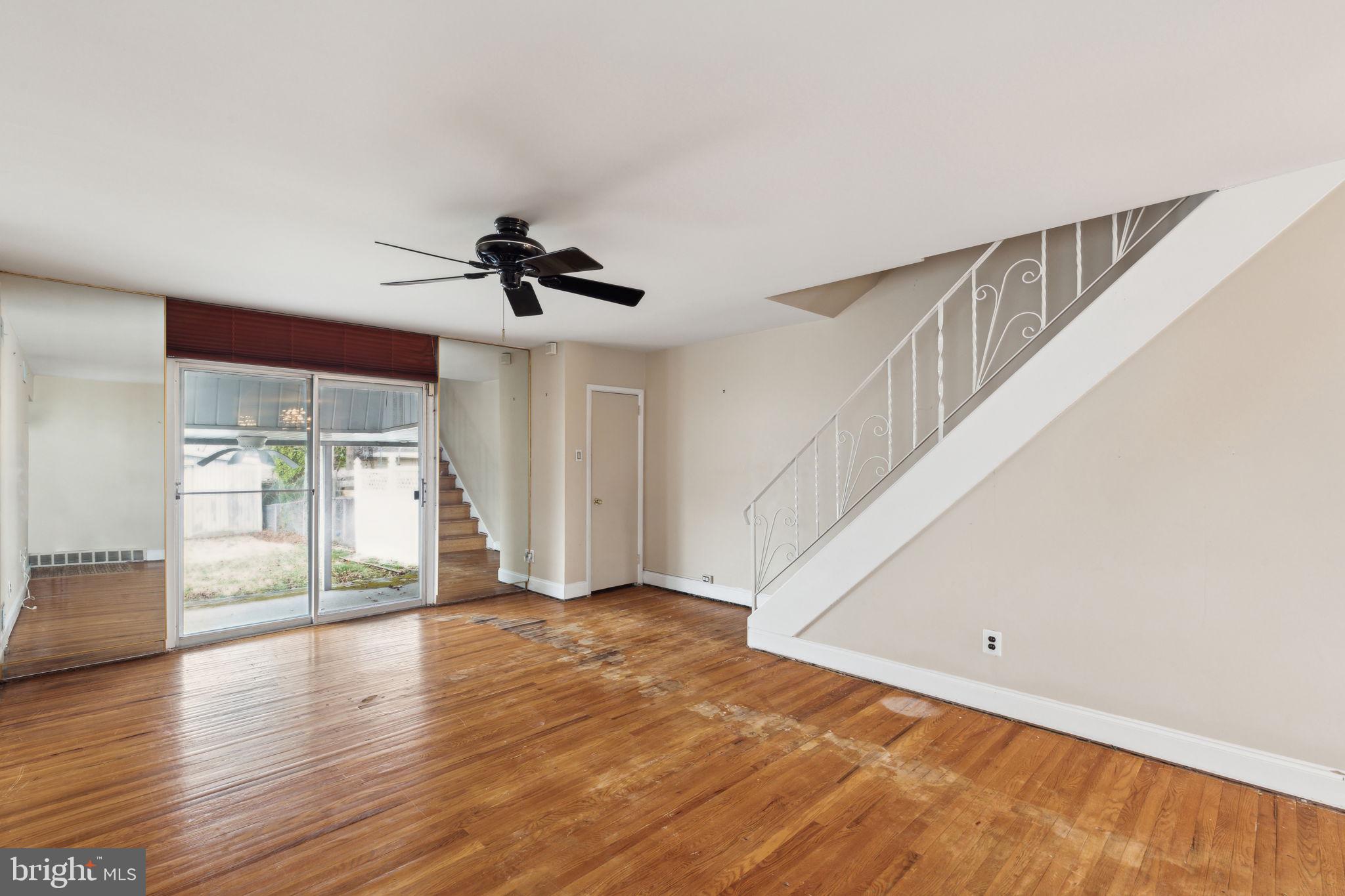 9966 Bridle Road Philadelphia, PA 19115 - Photo 2 of 28 Gallery Image 2