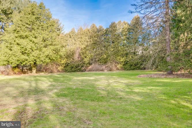 4225 Carlisle Road Gardners, PA 17324 - Photo 3 of 24 Gallery Image 3