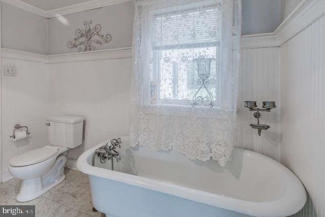 4225 Carlisle Road Gardners, PA 17324 - Photo 4 of 24 Gallery Image 4