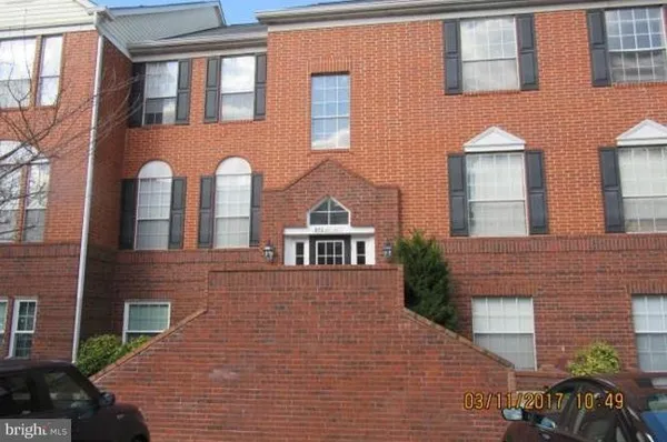 $2,200 | 672 Gateway Drive Southeast, Unit 612, Leesburg, VA 20175