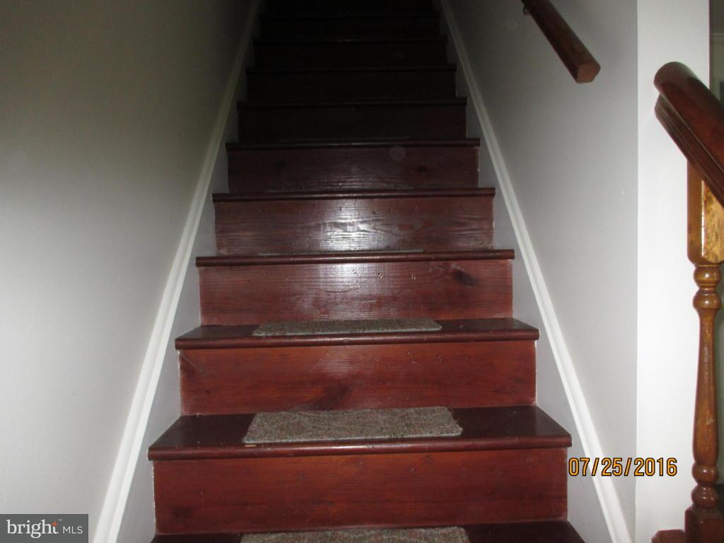 977 Sun Valley Road Stevens, PA 17578 - Photo 11 of 22