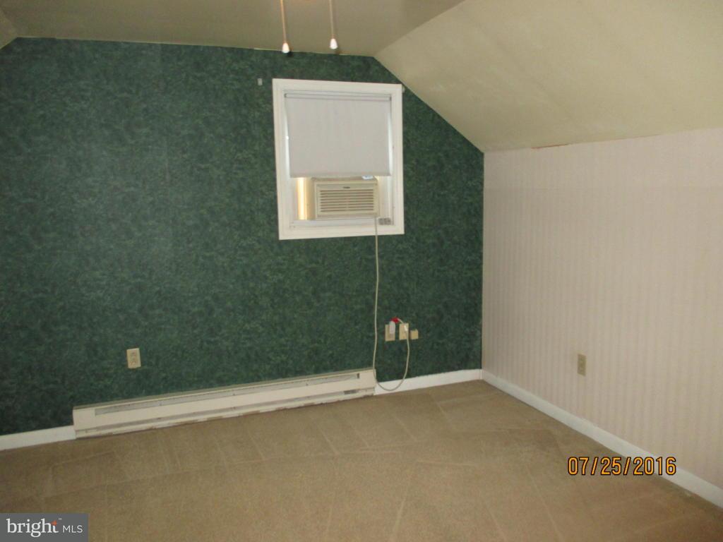 977 Sun Valley Road Stevens, PA 17578 - Photo 13 of 22