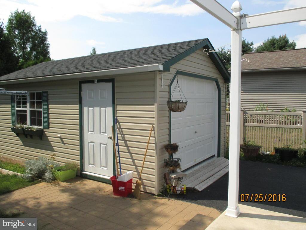 977 Sun Valley Road Stevens, PA 17578 - Photo 21 of 22